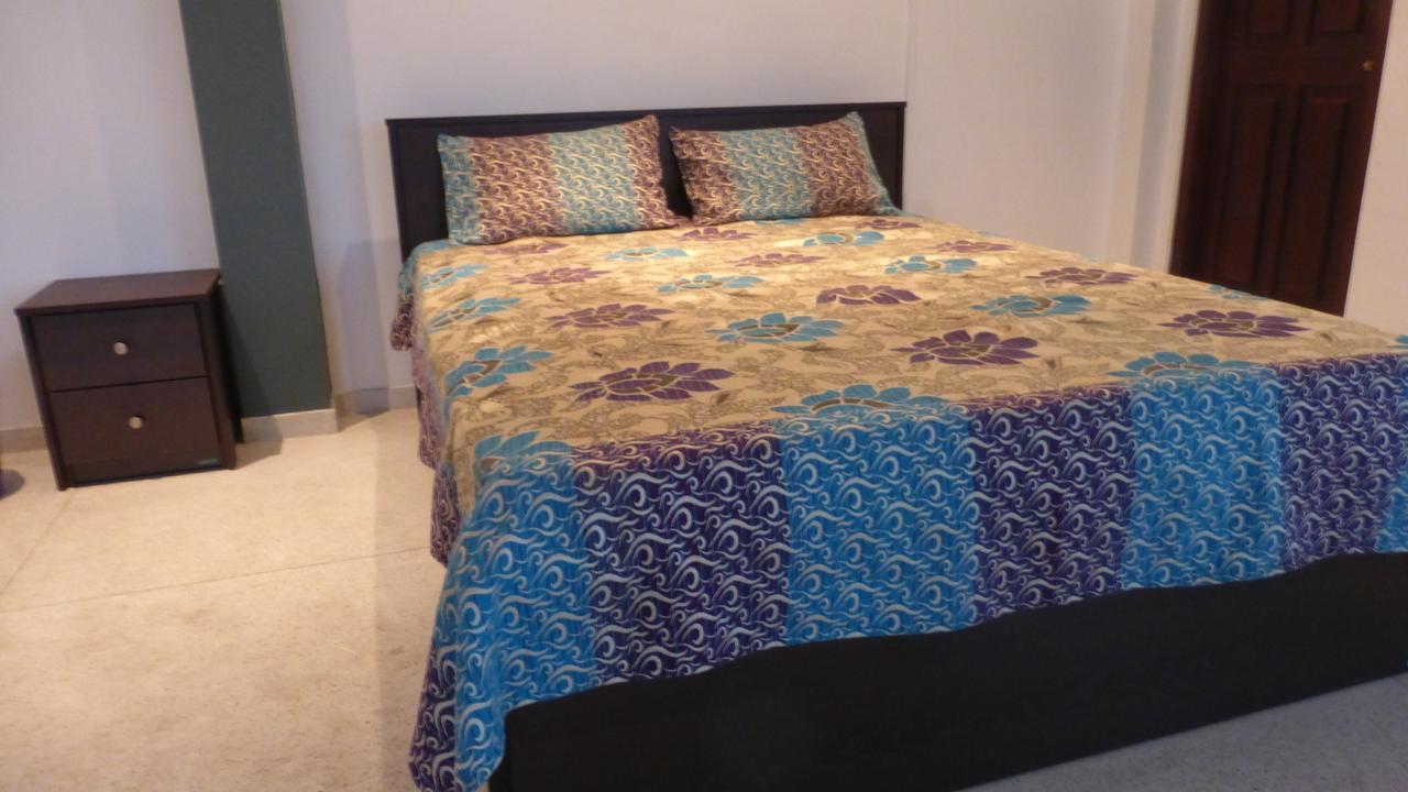 Ocean Reef Hotel Хиккадува Экстерьер фото