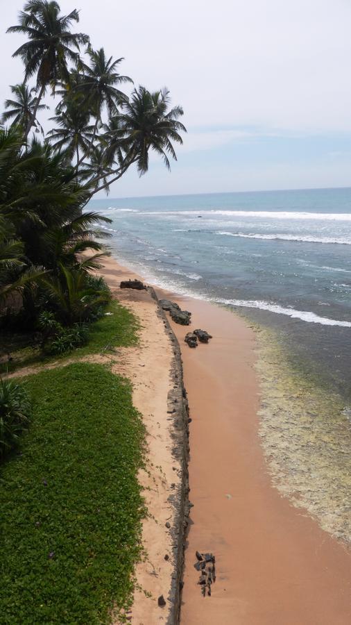 Ocean Reef Hotel Хиккадува Экстерьер фото