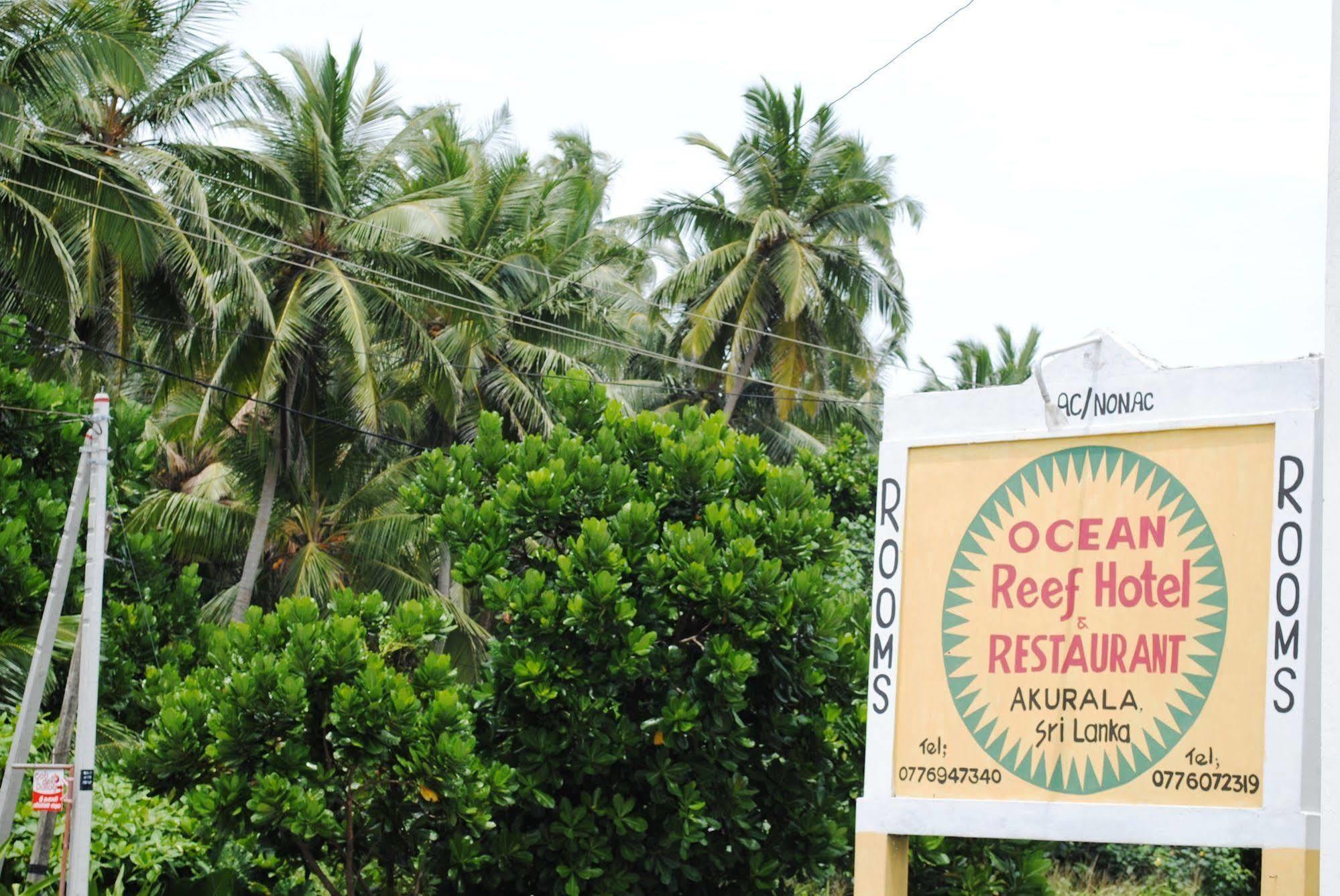 Ocean Reef Hotel Хиккадува Экстерьер фото